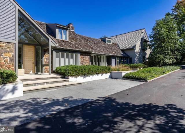 Property at 95 Lane Of Acres, Haddonfield, NJ 08033, 5 beds, 4.5 baths