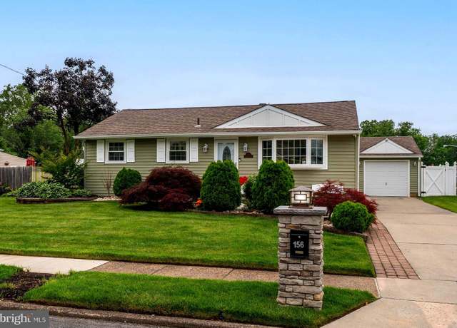 Property at 156 Trinity Ave, Blackwood, NJ 08012, 3 beds, 1 bath