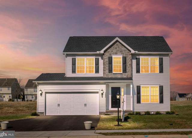 Property at 180 Ledger Dr #180, Hanover, PA 17331, 3 beds, 2.5 baths