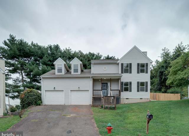 Property at 616 Lonetree, Culpeper, VA 22701, 4 beds, 2 baths