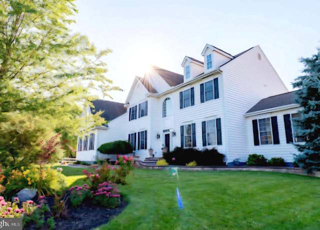 Property at 65 Carroll Ln, Camden Wyoming, DE 19934, 5 beds, 5 baths