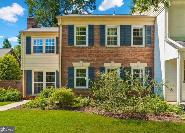 Property at 913 Nelson St Unit 36-913, Rockville, MD 20850, 4 beds, 2.5 baths