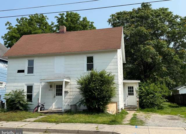 Property at 607-1 E Chestnut St, Delmar, MD 21875, 4 beds, 2 baths