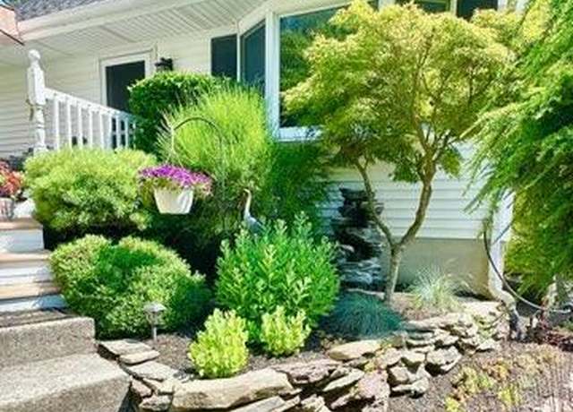 Property at 383 S Stump Tavern Rd, Jackson, NJ 08527, 4 beds, 2 baths