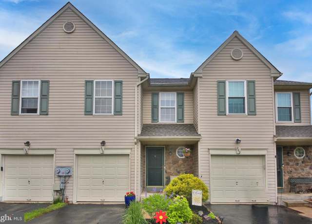 Property at 200 Strawberry Ln, Perkasie, PA 18944, 3 beds, 2.5 baths