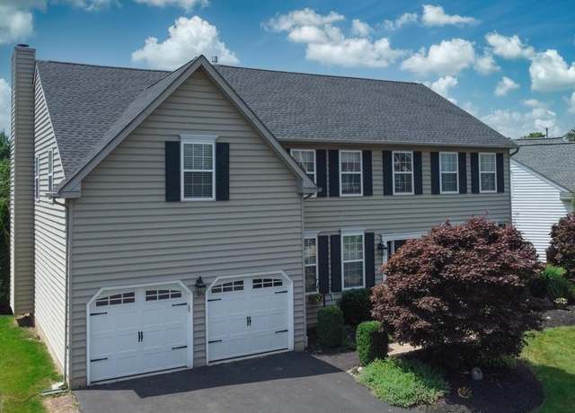 Property at 422 Longleaf Dr, Perkasie, PA 18944, 4 beds, 2.5 baths