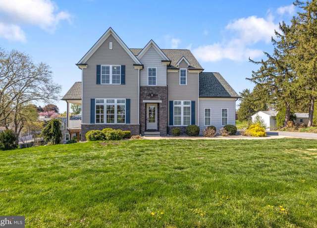Property at 701 E Winding Hill Rd, Mechanicsburg, PA 17055, 3 beds, 2.5 baths