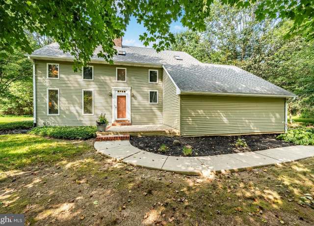 Property at 238 Mansion Rd, Elverson, PA 19520, 3 beds, 2.5 baths
