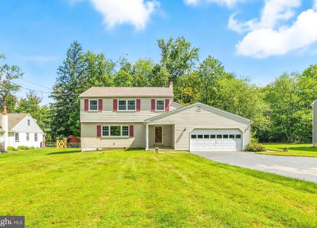 Property at 3218 Nottingham Rd, Norristown, PA 19403, 4 beds, 2.5 baths