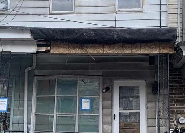 Property at 130 W Mahanoy St, Mahanoy City, PA 17948, 3 beds, 1 bath