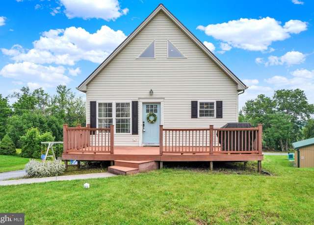 Property at 609 Hill Point Dr, Etters, PA 17319, 3 beds, 2 baths