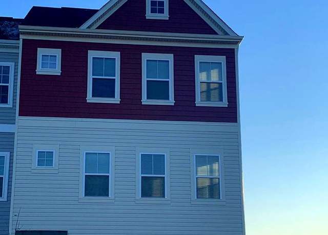 Property at 210 Parkland Dr, Stephenson, VA 22656, 3 beds, 3 baths