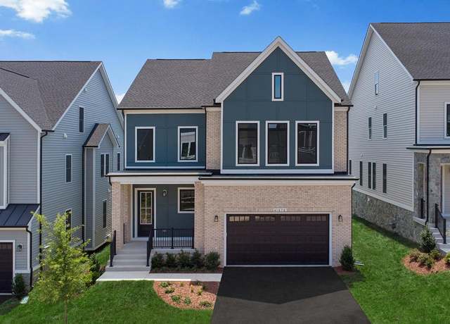 Property at 41878 Night Nurse Cir, Brambleton, VA 20148, 5 beds, 4.5 baths