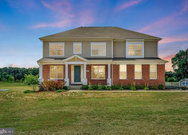 Property at 10905 Justabout Farms Ln, Nokesville, VA 20181, 6 beds, 4.5 baths