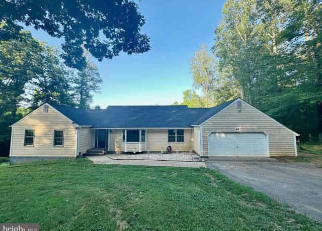 Property at 64 Panners Ln, Fredericksburg, VA 22406, 5 beds, 2.5 baths