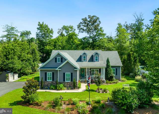 Property at 37753 Fenwick Cir, Selbyville, DE 19975, 4 beds, 2.5 baths