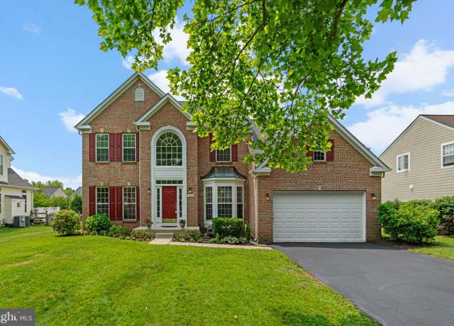 Property at 11221 Chaucers Ridge Ct, Laurel, MD 20723, 4 beds, 2.5 baths