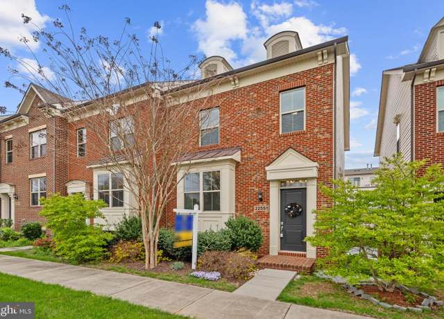 Property at 22551 Clarksburg Rd, Clarksburg, MD 20871, 3 beds, 3.5 baths