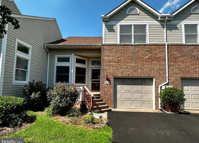 Property at 7014 Bridgepointe Dr, Chester, MD 21619, 3 beds, 2.5 baths