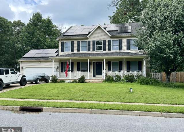Property at 423 Colorado Trl, Browns Mills, NJ 08015, 4 beds, 2.5 baths