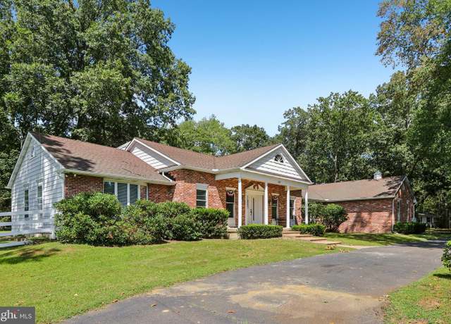 Property at 107 Phillips Rd, Mount Laurel, NJ 08054, 5 beds, 4 baths