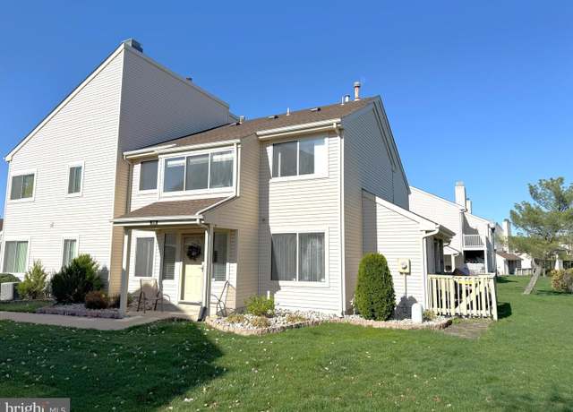 Property at 119 Sandra Rd, Voorhees, NJ 08043, 2 beds, 2.5 baths