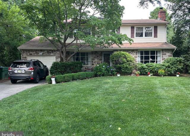 Property at 2 Haverhill Ave, Cherry Hill, NJ 08002, 4 beds, 2.5 baths
