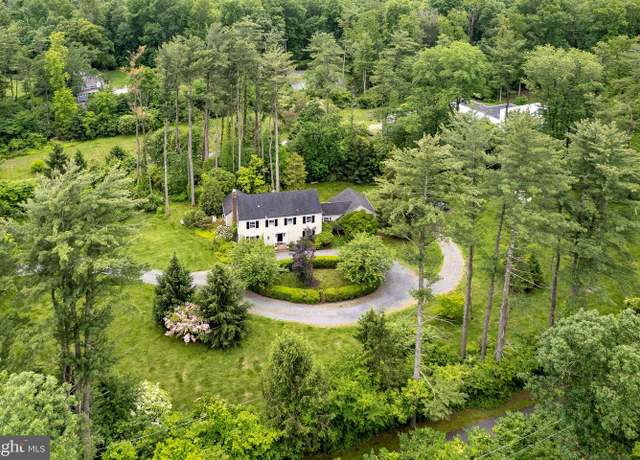 Property at 4582 Province Line, Princeton, NJ 08540, 4 beds, 2.5 baths