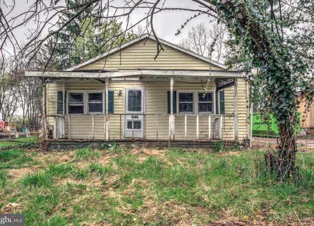 Property at 76 Brickcrafter Rd, New Oxford, PA 17350, 3 beds, 1 bath