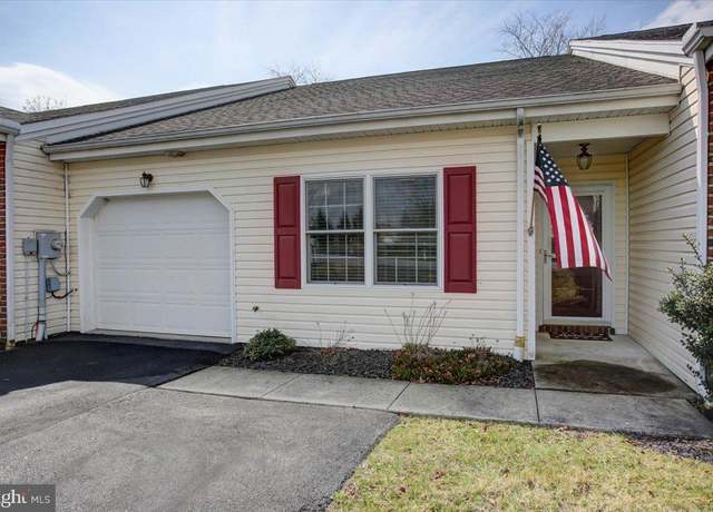 Property at 2515 Sherry Drive Dr #32, Chambersburg, PA 17202, 2 beds, 2 baths