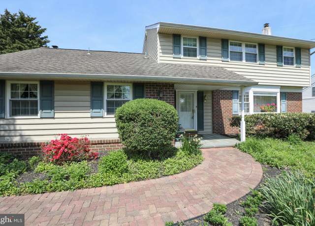 Property at 110 Gerstley Rd, Hatboro, PA 19040, 4 beds, 2.5 baths