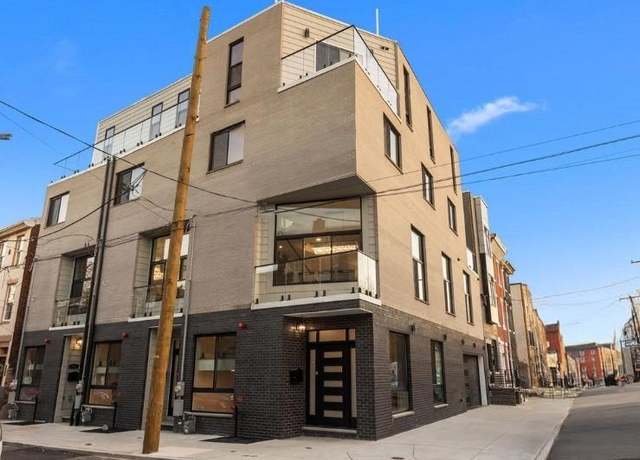 Property at 246 Montrose St, Philadelphia, PA 19147, 4 beds, 4.5 baths