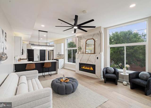 Property at 246 Montrose St, Philadelphia, PA 19147, 4 beds, 4.5 baths