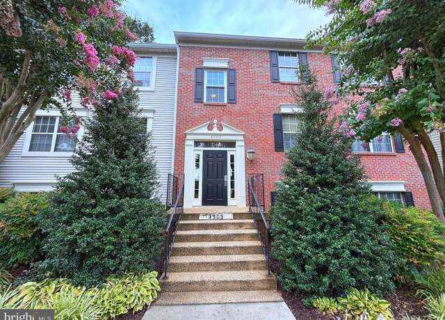 Property at 3905 Golf Tee Ct #101, Fairfax, VA 22033, 3 beds, 2 baths