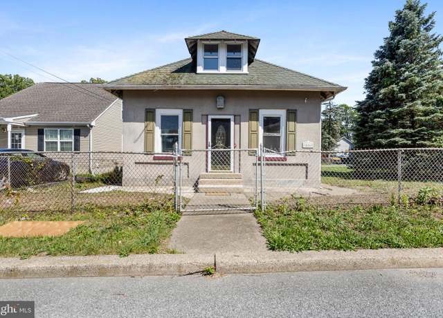 Property at 406 West Ave, New Castle, DE 19720, 4 beds, 1 bath