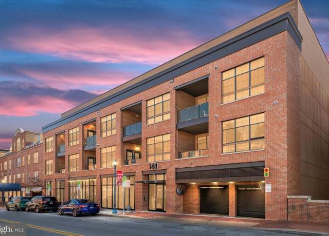 Property at 141 West St #206, Annapolis, MD 21401, 2 beds, 2 baths