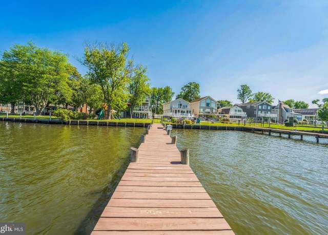 Property at 60 Kingston Park Ln, Middle River, MD 21220, 5 beds, 4.5 baths