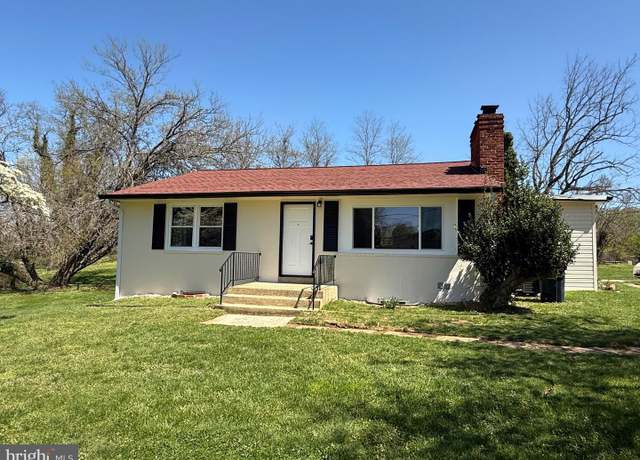 Property at 2600 Kingsway Rd, Fort Washington, MD 20744, 4 beds, 3 baths