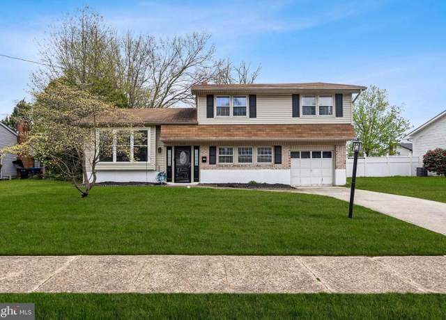 Property at 306 Colonial Rd, Edgewater Park, NJ 08010, 4 beds, 2 baths