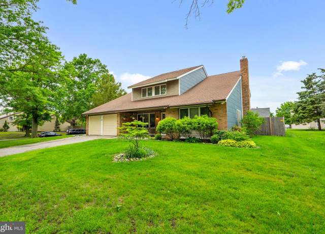 Property at 29 Concord Rd, Marlton, NJ 08053, 4 beds, 2.5 baths