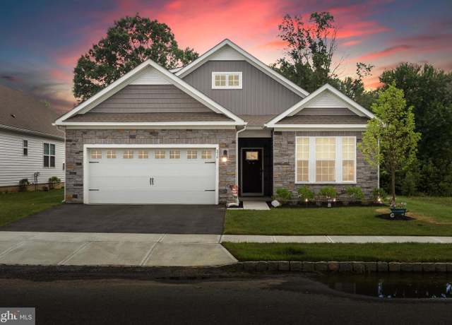 Property at 216 Congressional Ct, Moorestown, NJ 08057, 3 beds, 3 baths