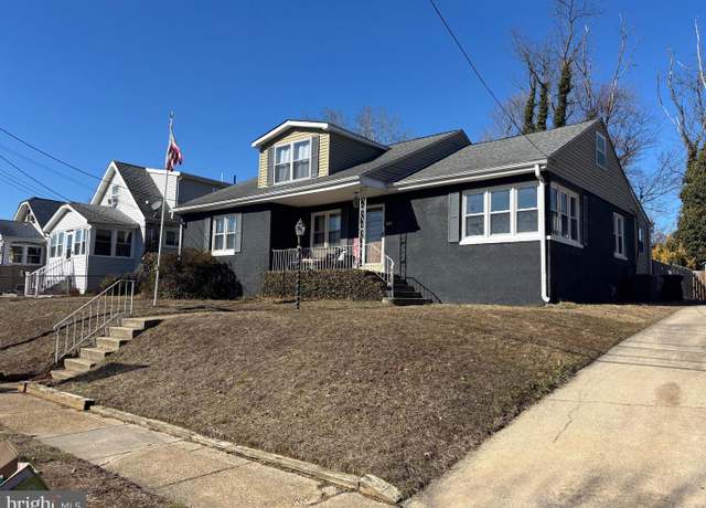 Property at 1517 Oak Ave, Haddon Heights, NJ 08035, 4 beds, 2.5 baths
