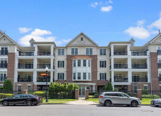 Property at 2045 Crescent Way, Cherry Hill, NJ 08002, 2 beds, 2.5 baths