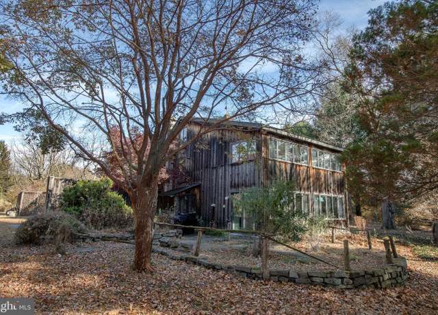 Property at 1336 River Rd, New Hope, PA 18938, 4 beds, 2 baths