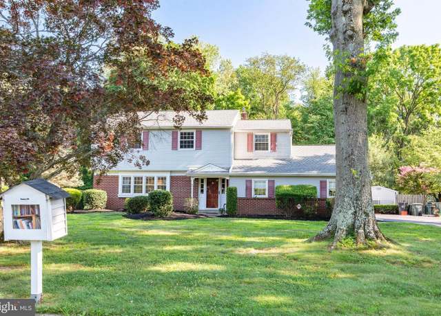 Property at 110 Austin Dr, Holland, PA 18966, 4 beds, 2.5 baths