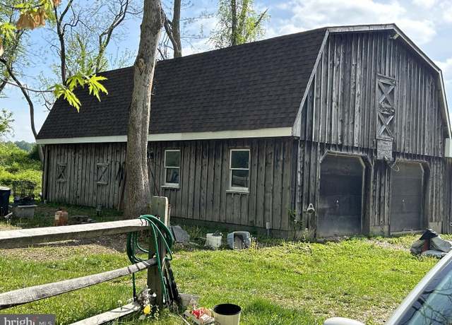Property at 507 Chesterville Rd, Landenberg, PA 19350, 6 beds, 3 baths