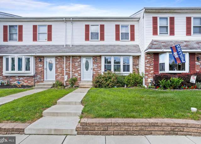 Property at 921 Greenhouse Dr, Secane, PA 19018, 3 beds, 2.5 baths