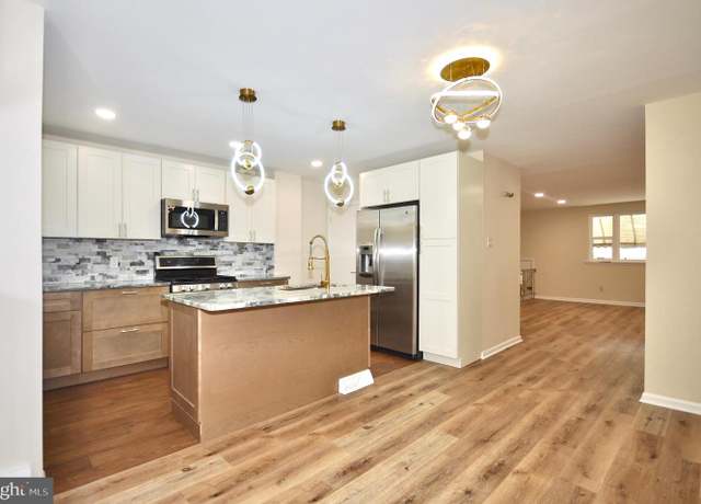 Property at 3039 Miller St, Philadelphia, PA 19134, 3 beds, 1.5 baths