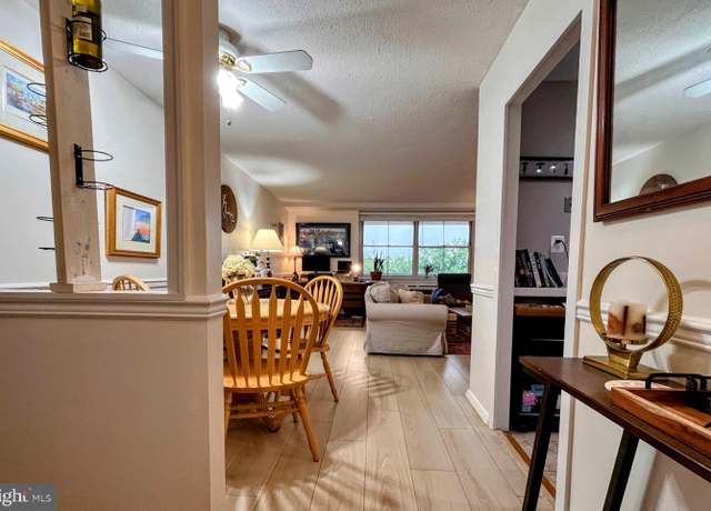 Property at 2030 N Adams St #1004, Arlington, VA 22201, 1 bed, 1 bath