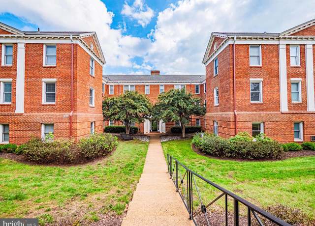 Property at 922 S Washington St #211, Alexandria, VA 22314, 2 beds, 1 bath